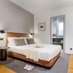 Aspasios Rambla Catalunya バルセロナ