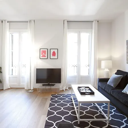 Aspasios Rambla Catalunya דירה